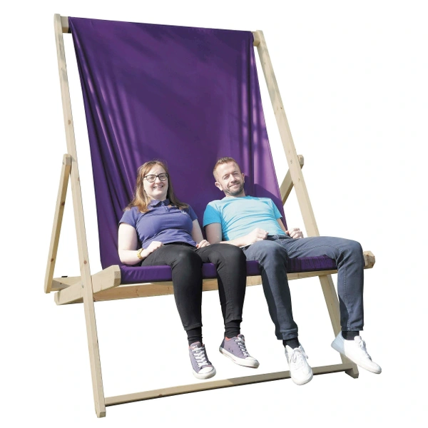  Giant - Printed - Deck - Chair